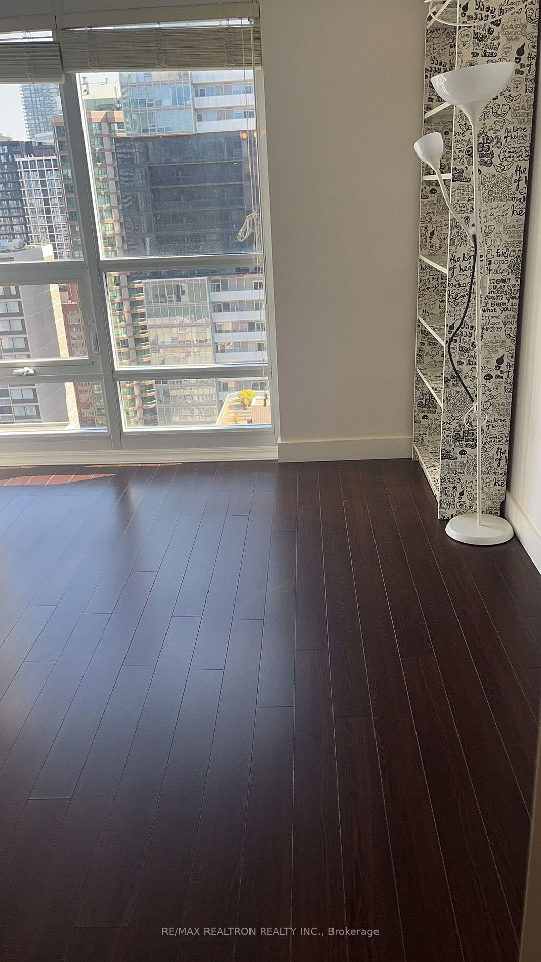 761 Bay St, #2706