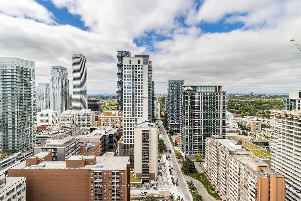 161 ROEHAMPTON Avenue, #3102