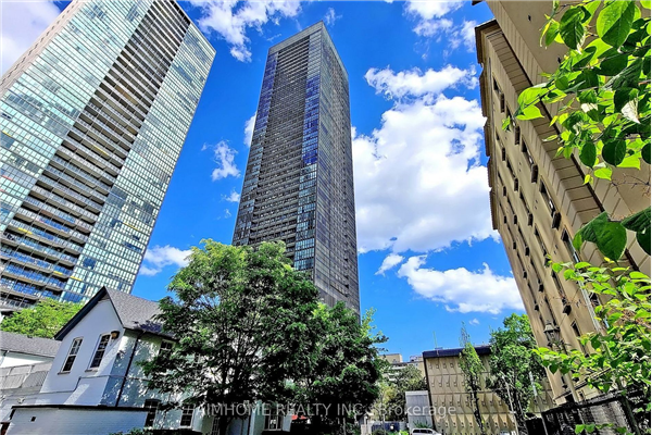 101 Charles St E, Toronto