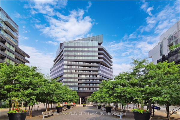 21 Lawren Harris Sq, Toronto