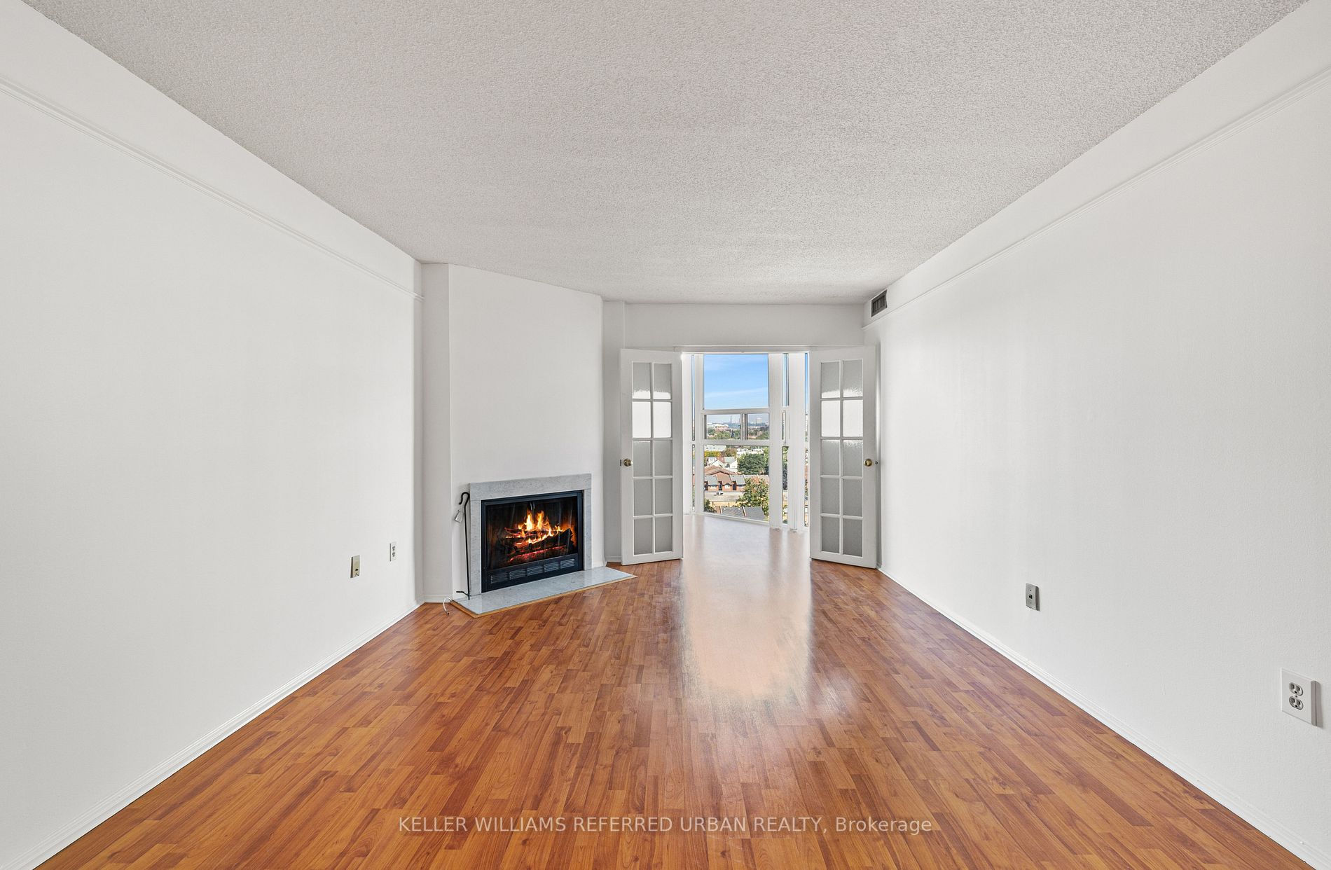 725 King St W, #1107