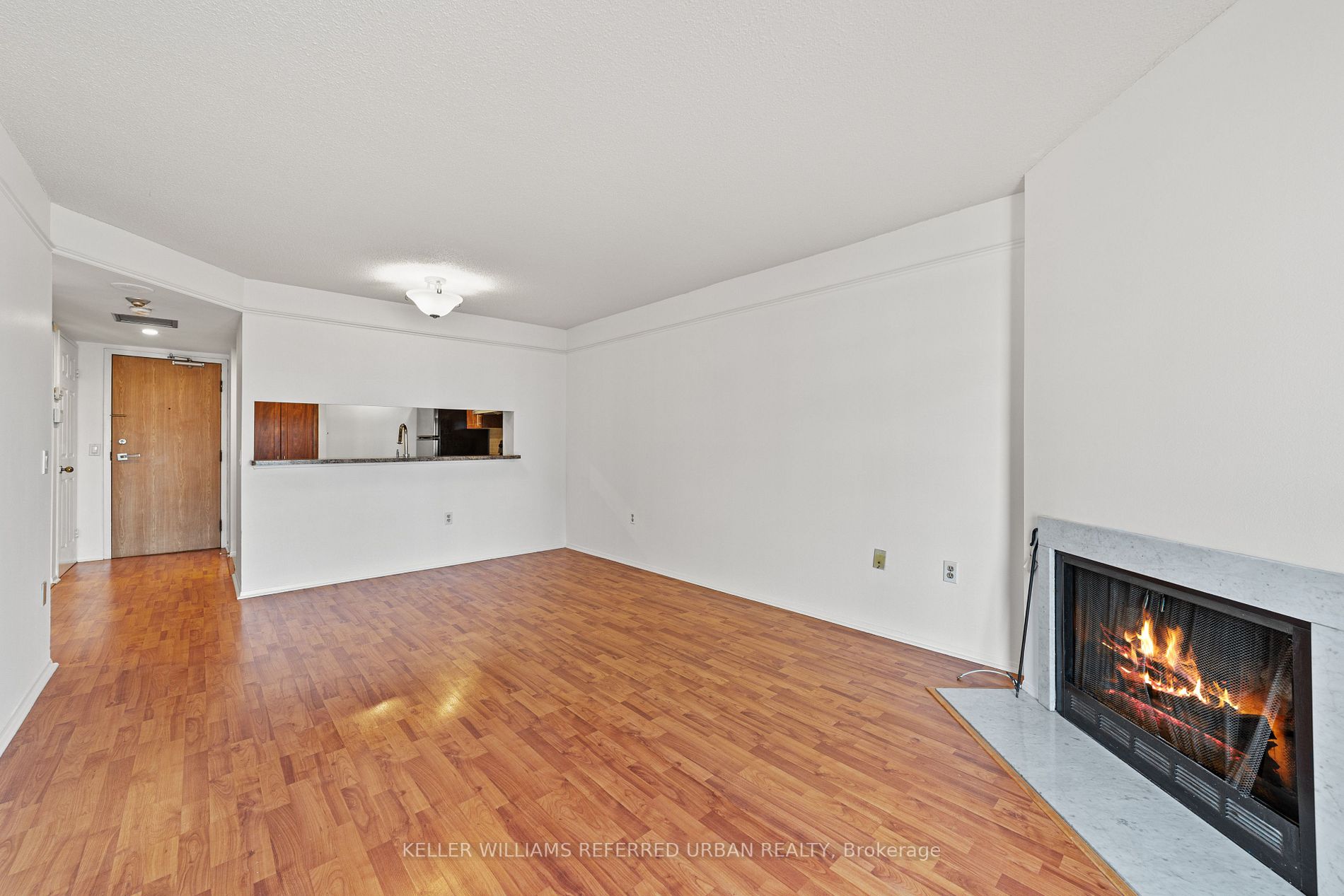 725 King St W, #1107