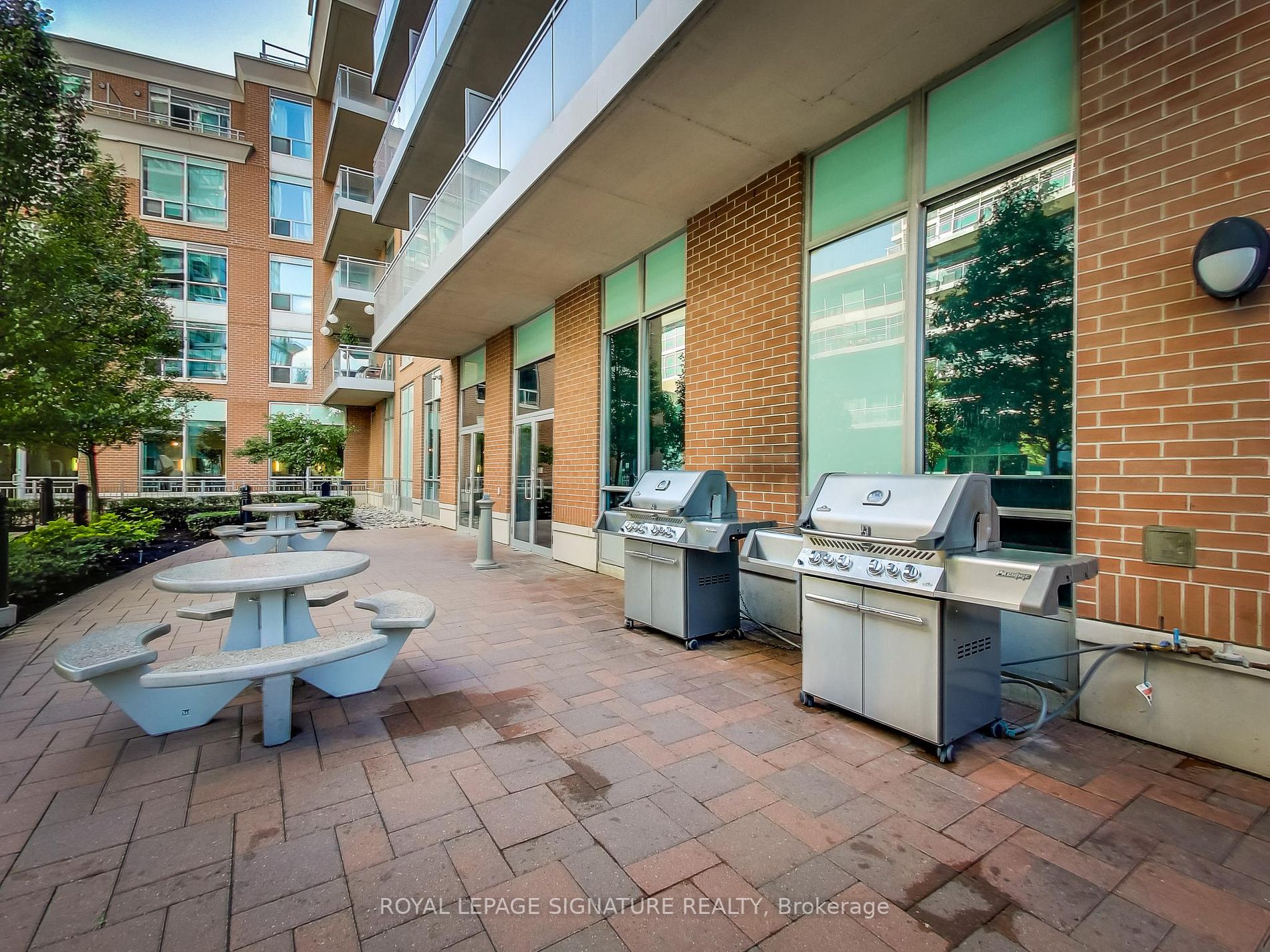 50 Lynn Williams St, #219
