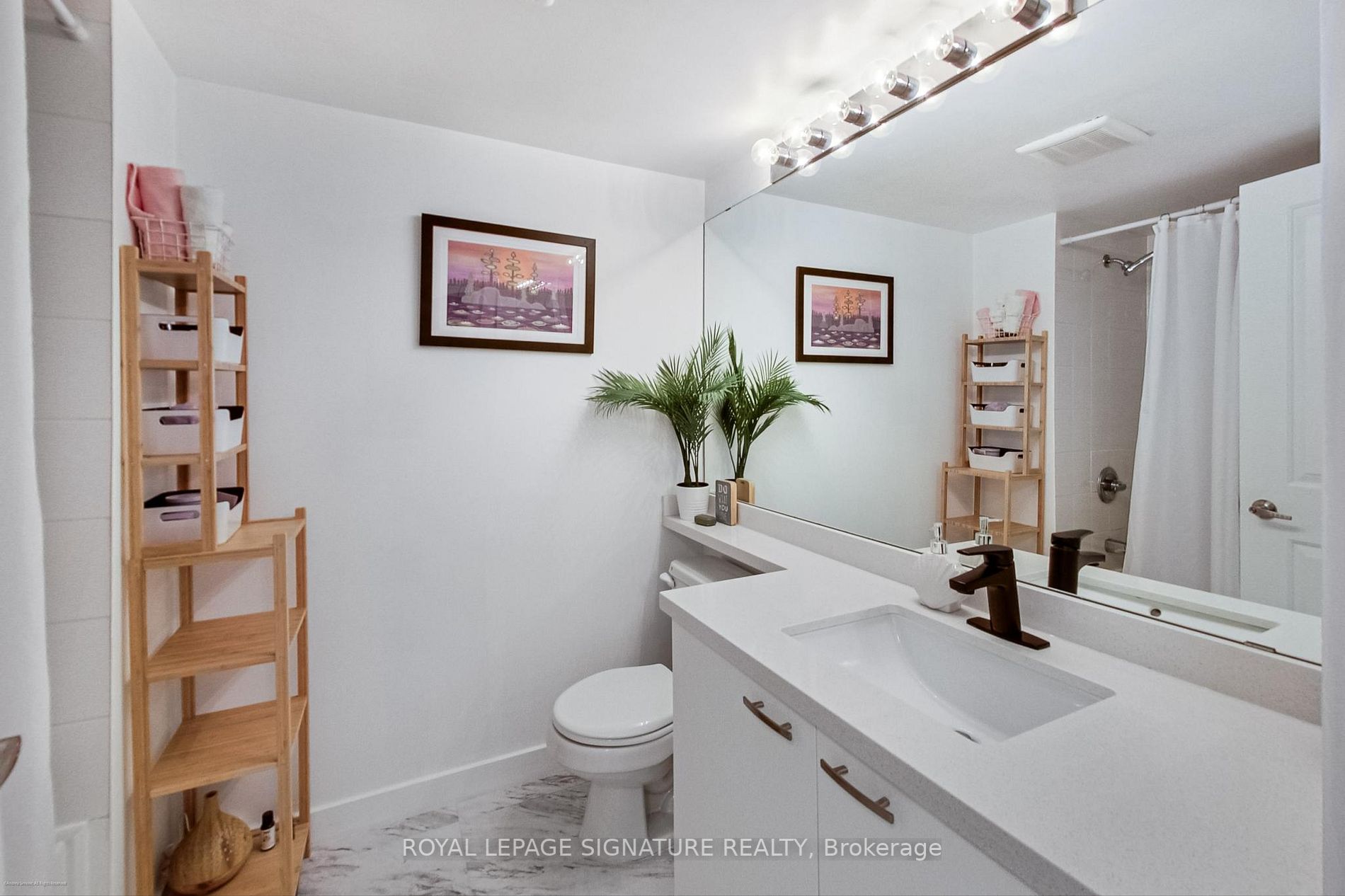 50 Lynn Williams St, #219