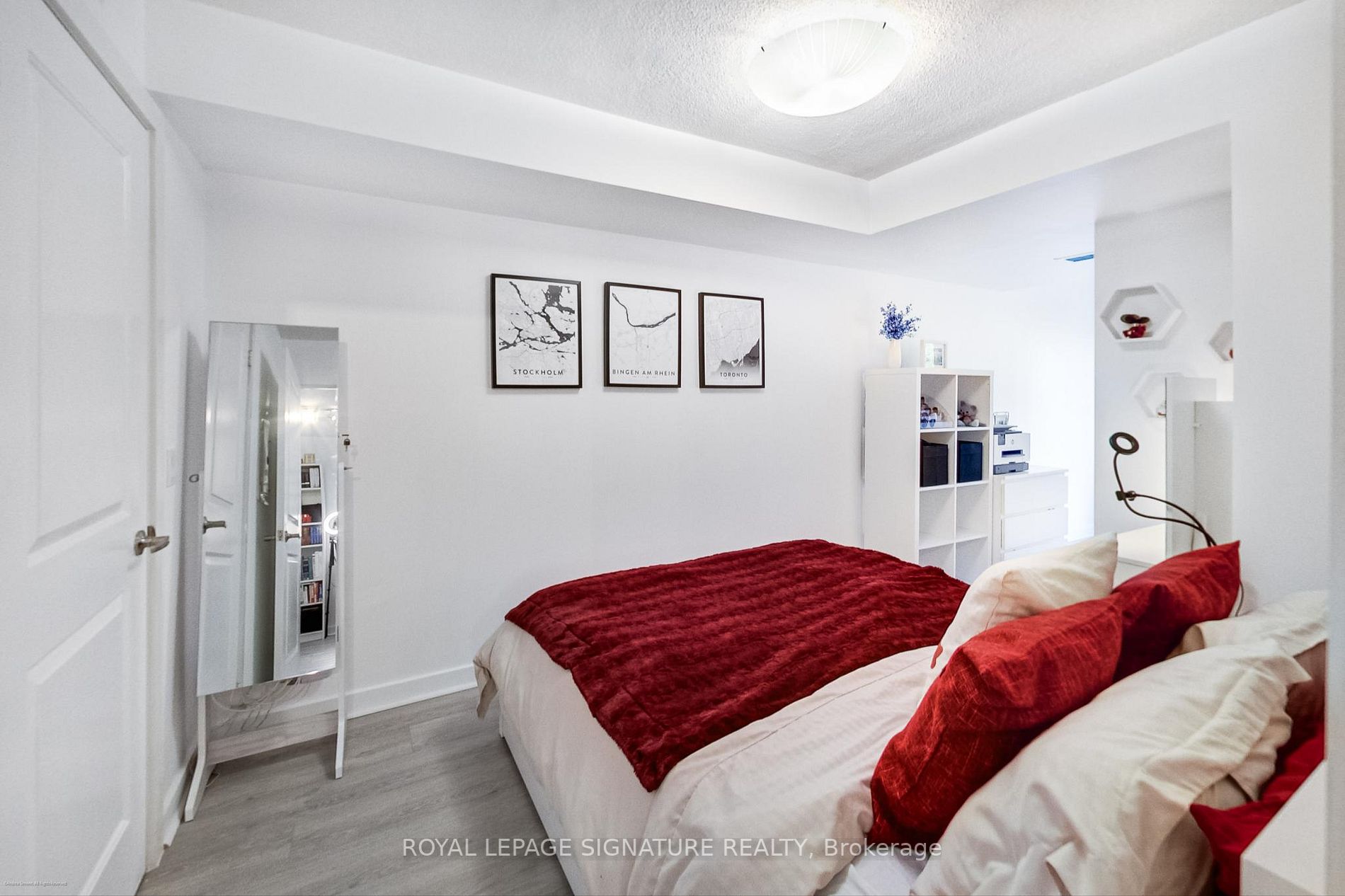 50 Lynn Williams St, #219
