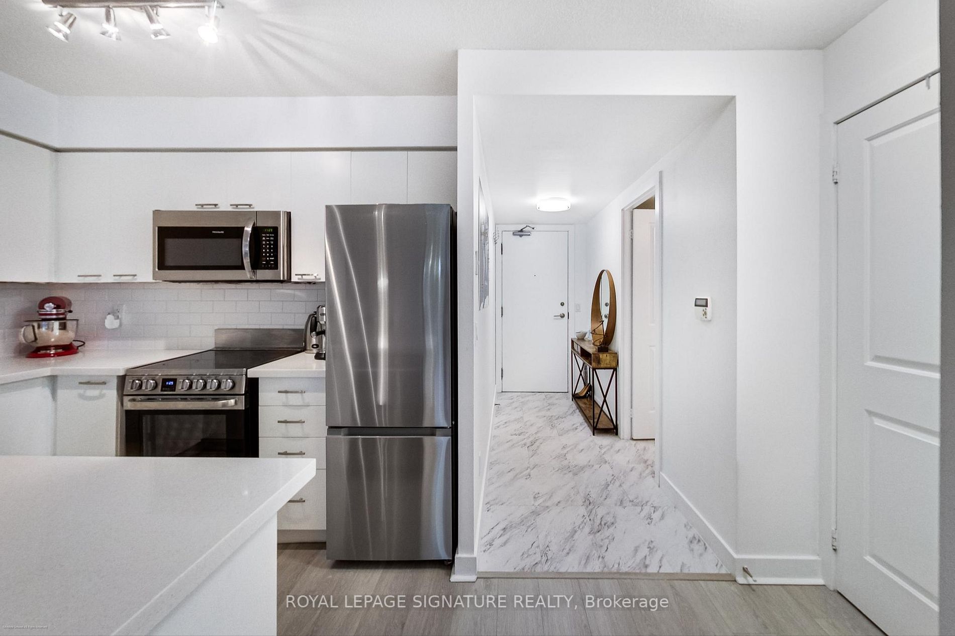 50 Lynn Williams St, #219
