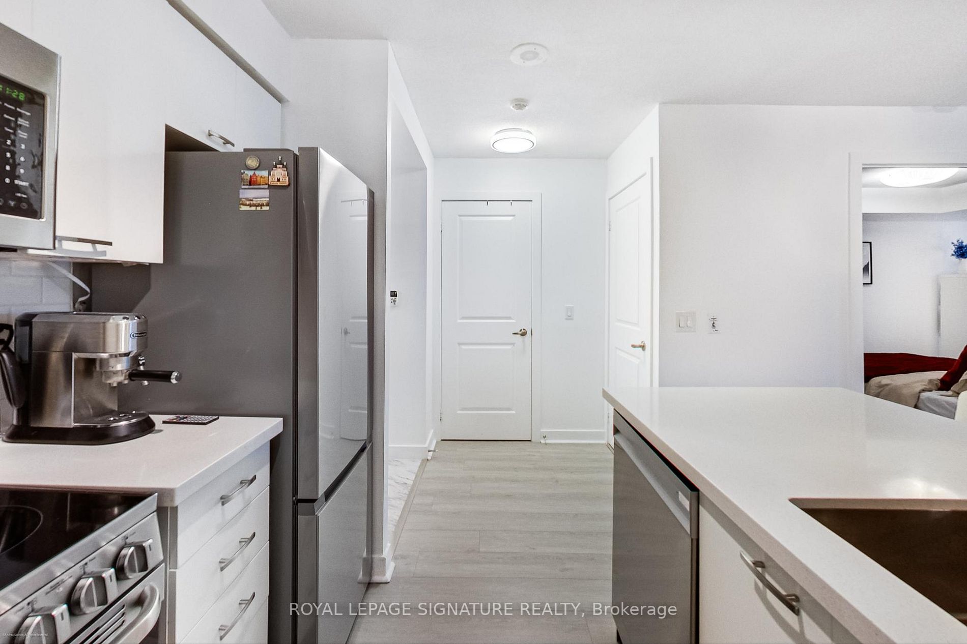 50 Lynn Williams St, #219