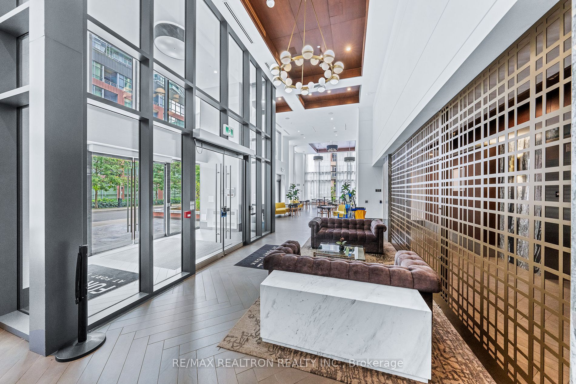 Listing C6806928 - Large Photo # 18
