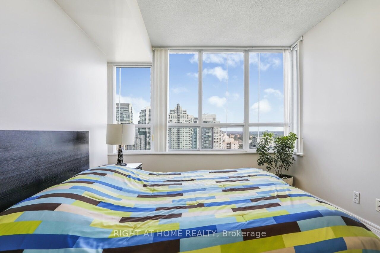 23 Hollywood Ave, #3205