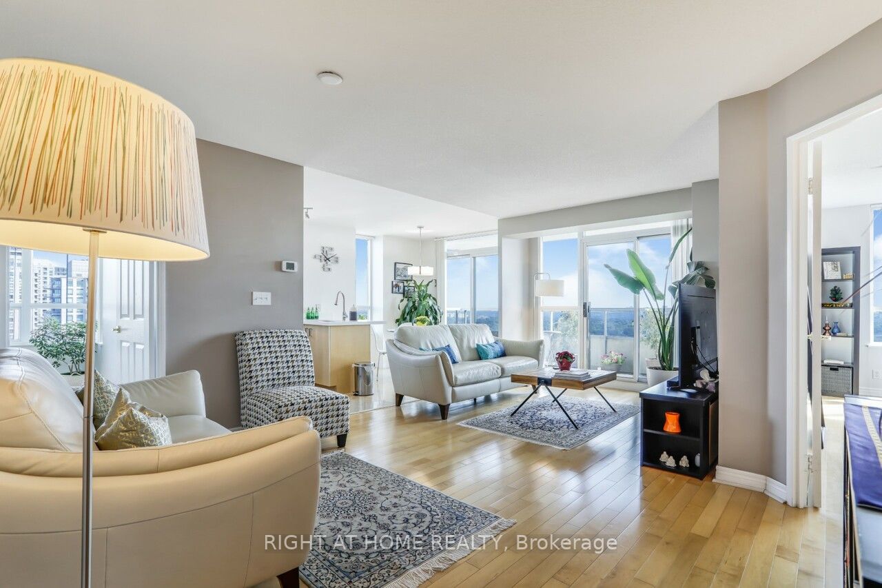 23 Hollywood Ave, #3205