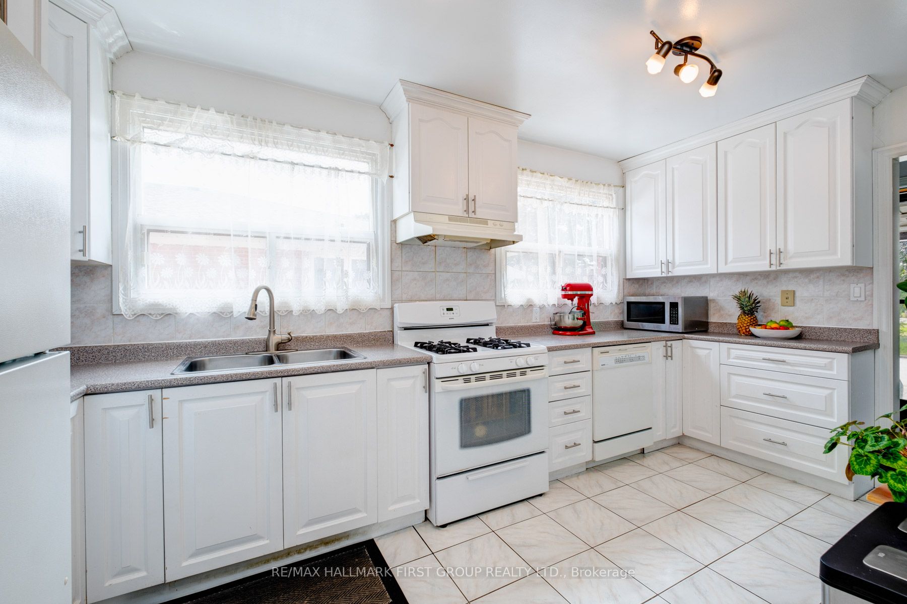 123 Tulane Cres
