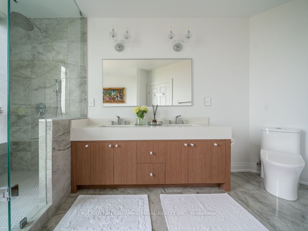 800 Sheppard Ave W, #Ph1