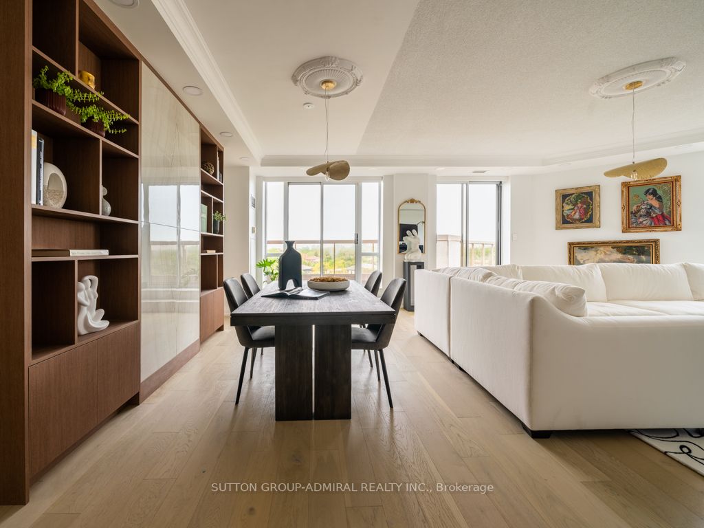 800 Sheppard Ave W, #Ph1