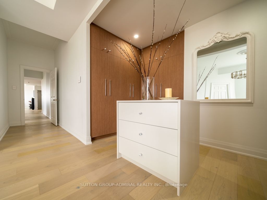 800 Sheppard Ave W, #Ph1