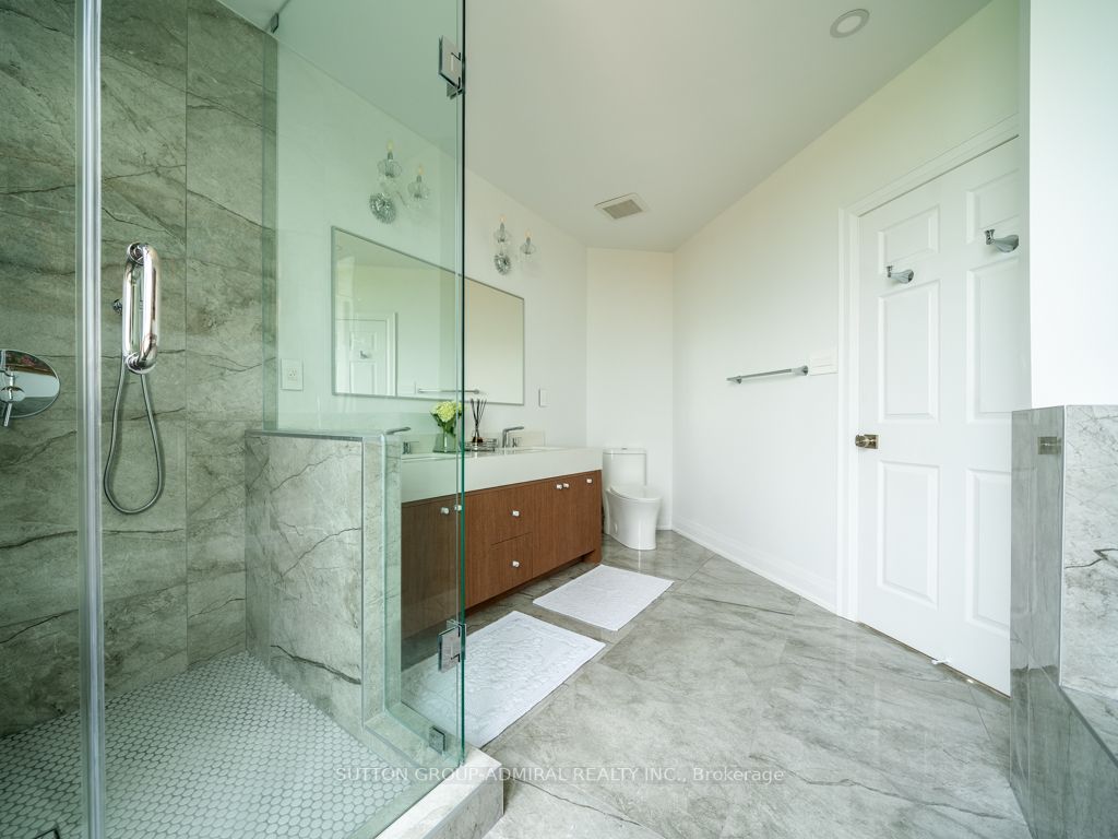 800 Sheppard Ave W, #Ph1