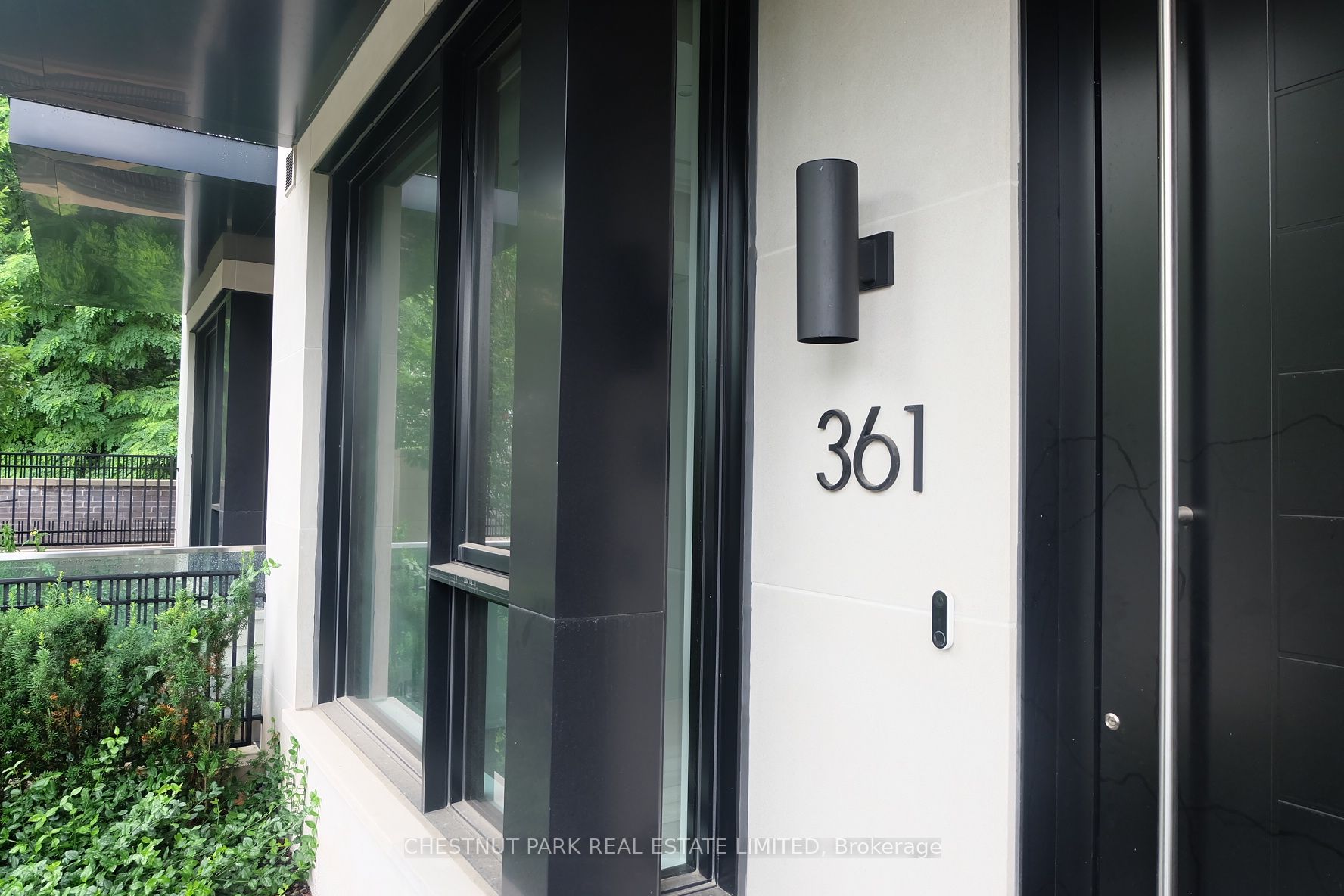 361 Avenue Rd, #2
