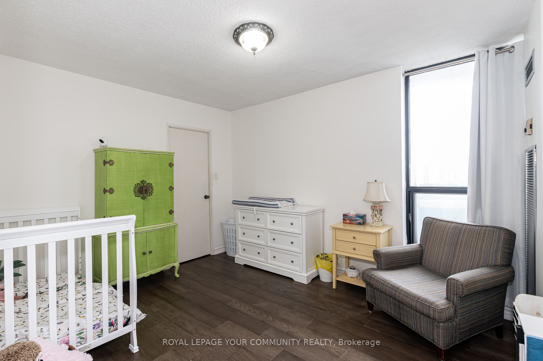 75 Graydon Hall Dr, #1703