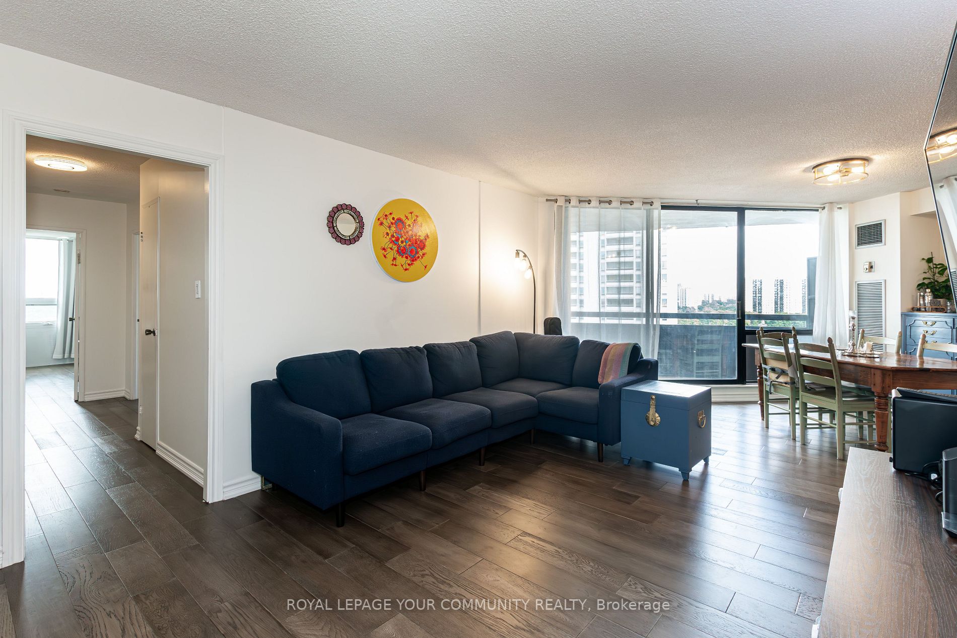 75 Graydon Hall Dr, #1703