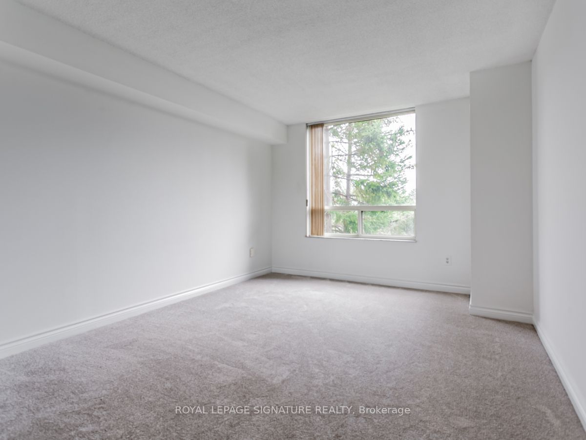 1200 Don Mills Rd, #403
