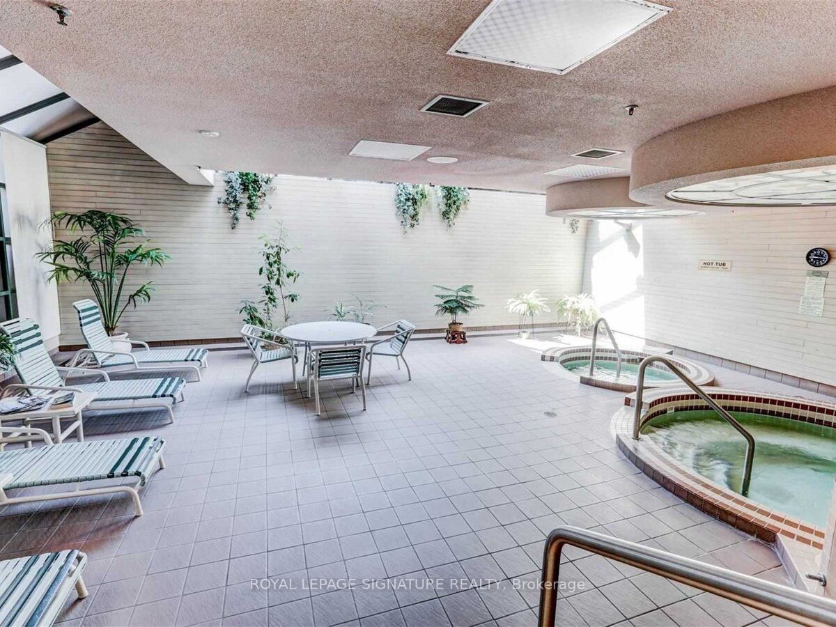 1200 Don Mills Rd, #403