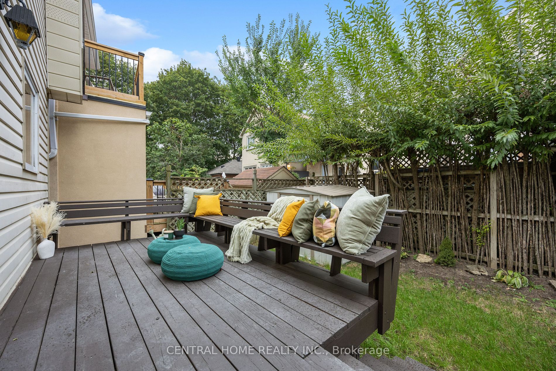 134 Helendale Ave