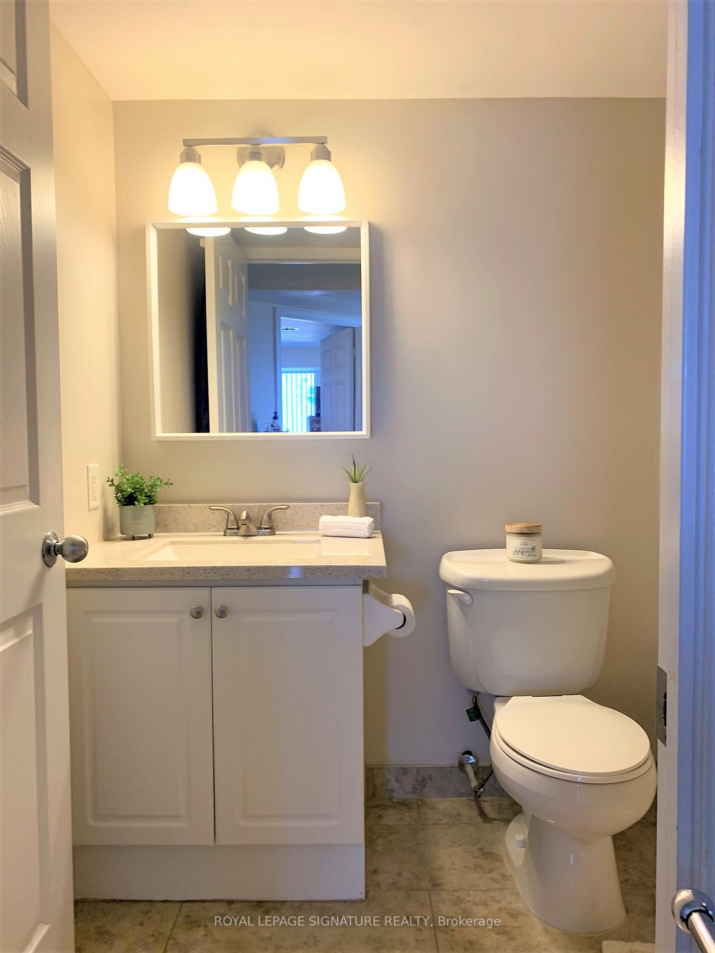 153 Beecroft Rd, #805
