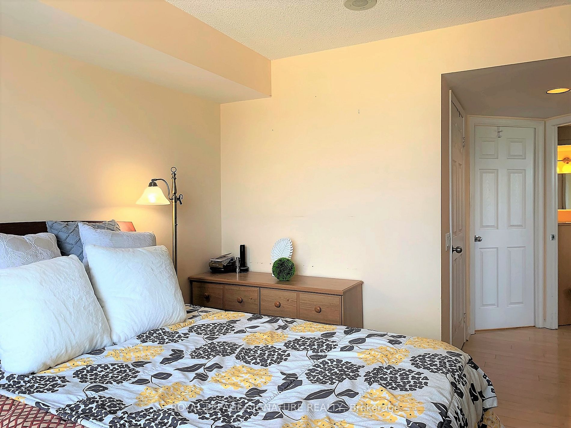 153 Beecroft Rd, #805