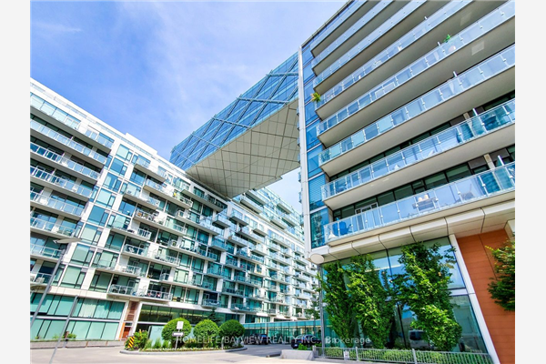 39 Queens Quay E, Toronto