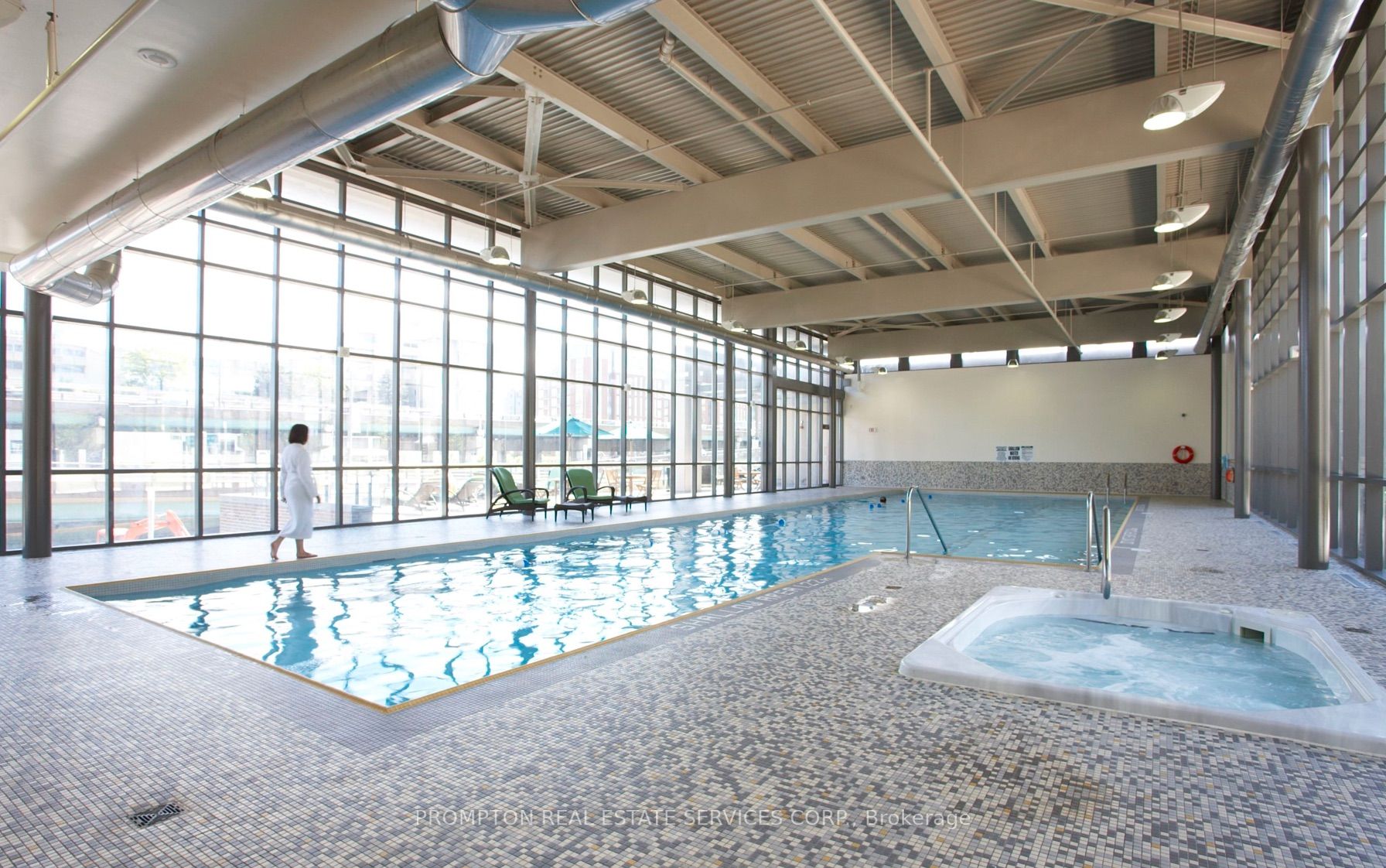 15 Fort York Blvd, #3703