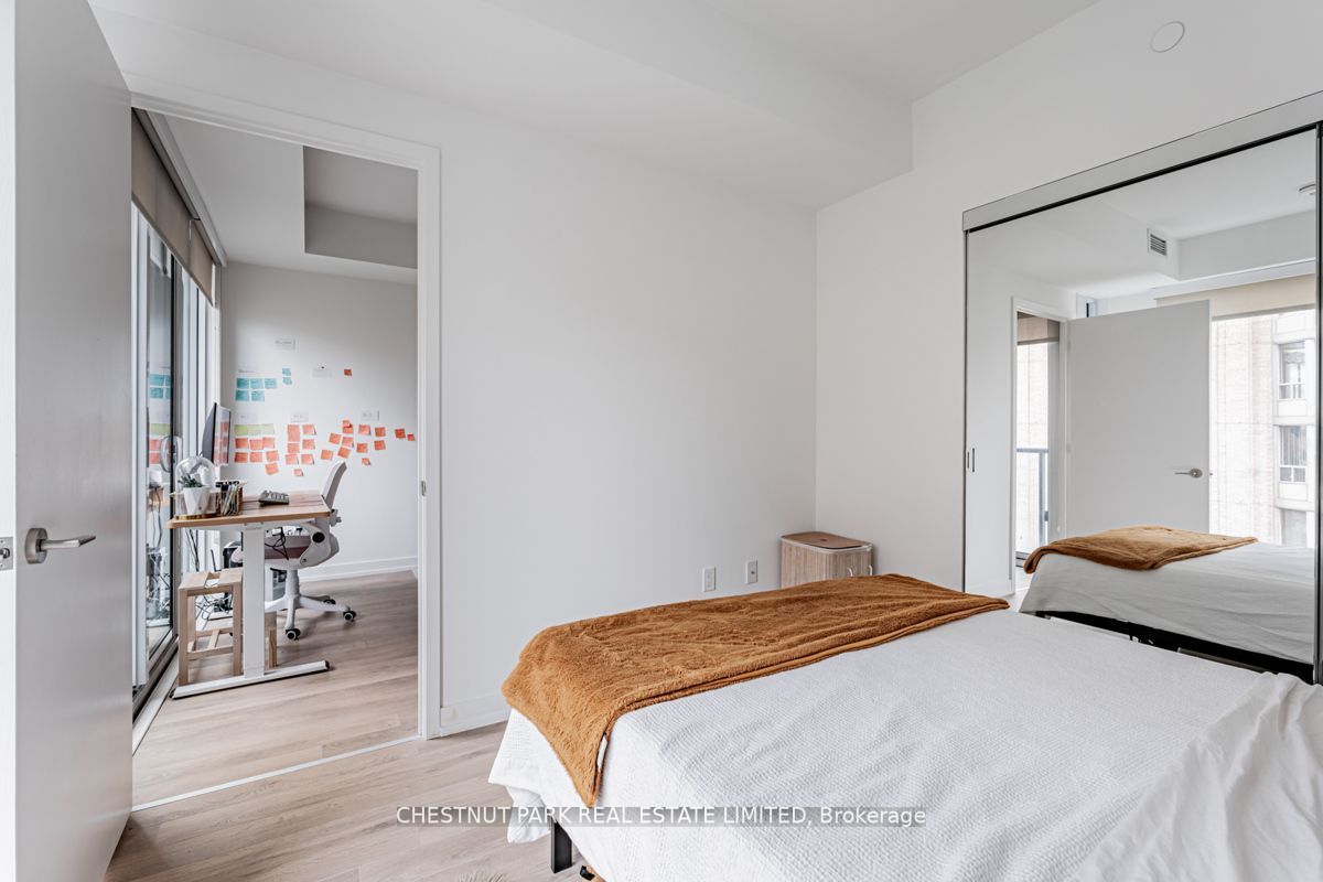 158 Front St E, #504