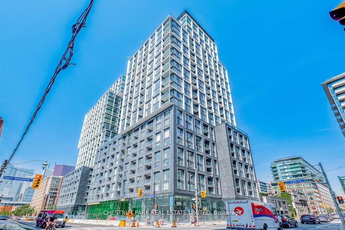 158 Front St E, #504