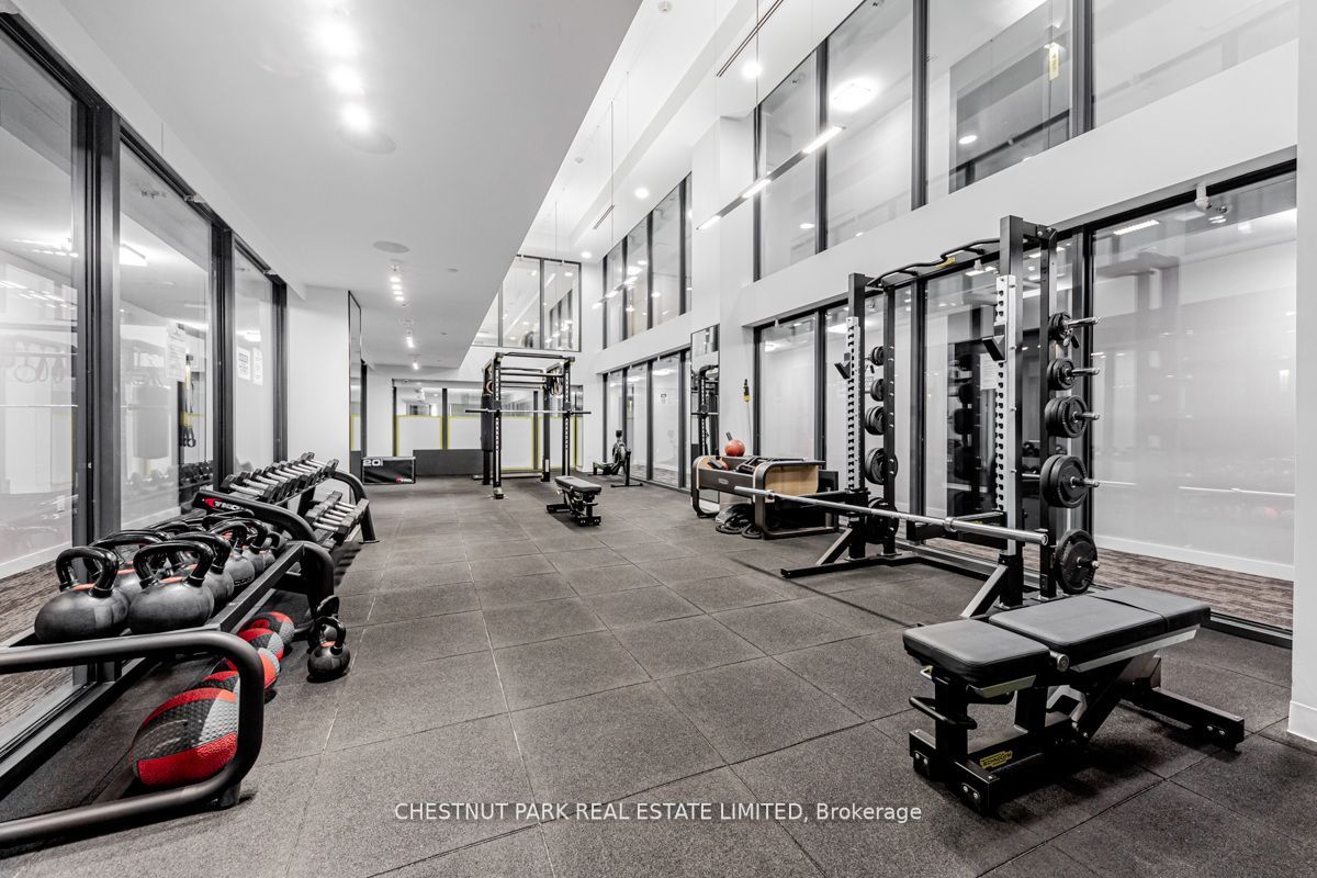 158 Front St E, #504