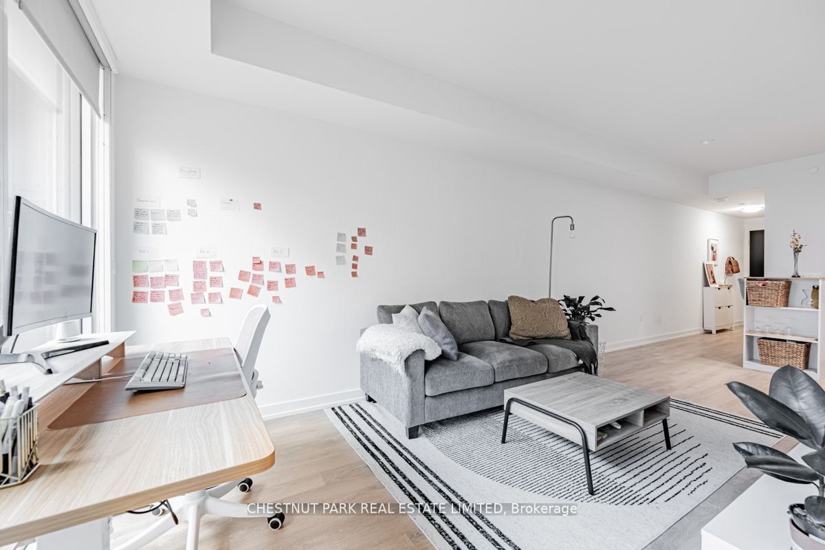 158 Front St E, #504