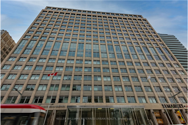 111 St Clair Ave W, Toronto