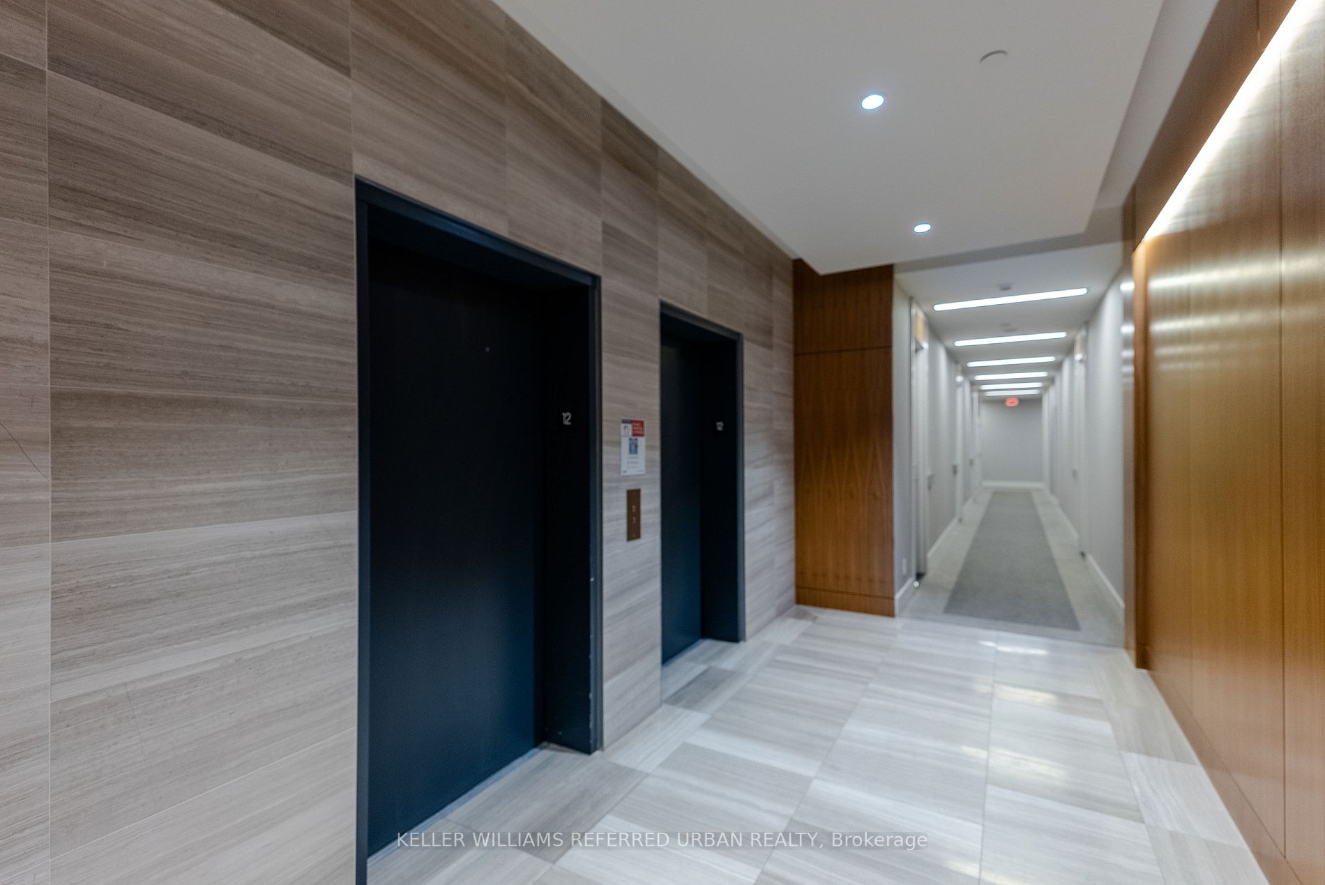 111 St Clair Ave W, #1226