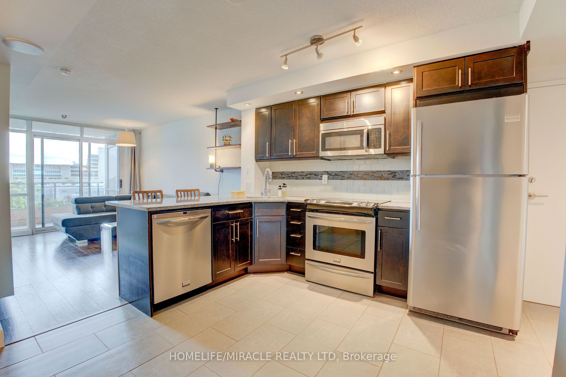 15 Fort York Blvd, #511