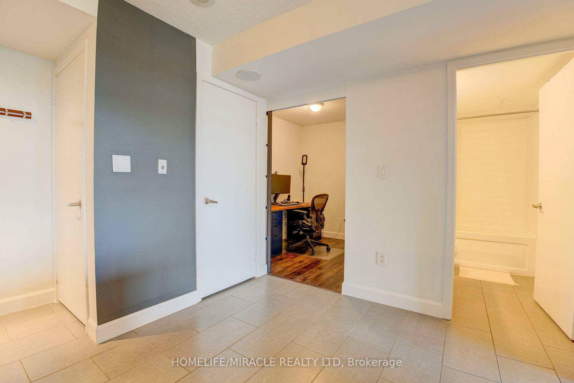 15 Fort York Blvd, #511