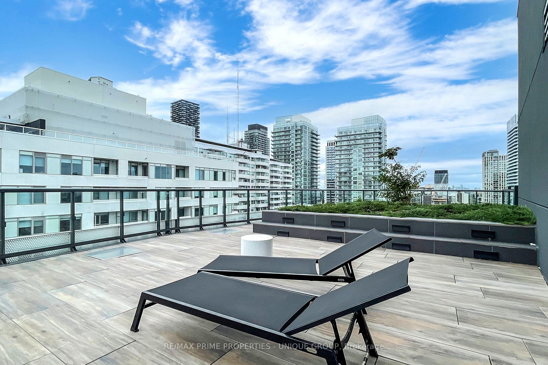 11 Lillian St, #310