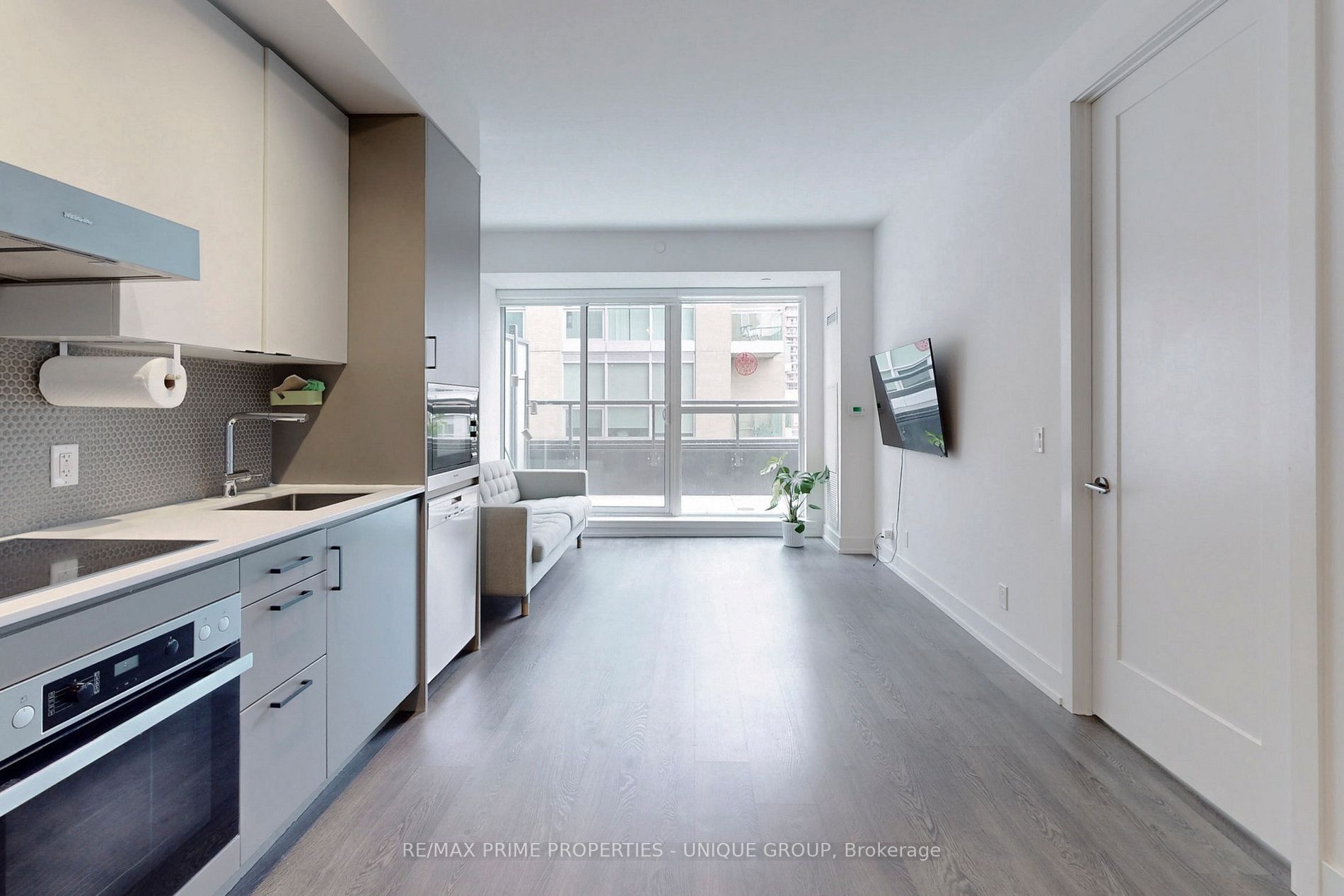 11 Lillian St, #310