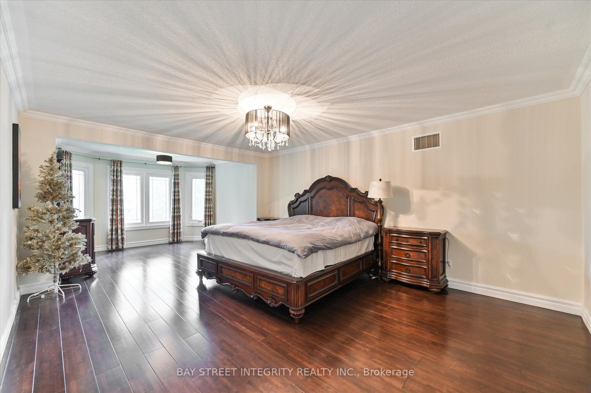 Listing C6808478 - Large Photo # 20