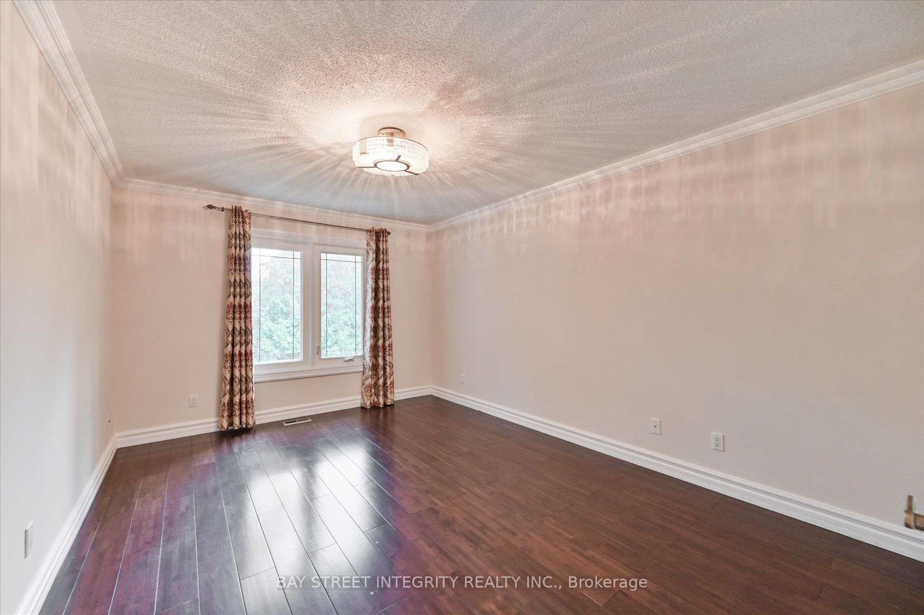 Listing C6808478 - Large Photo # 26
