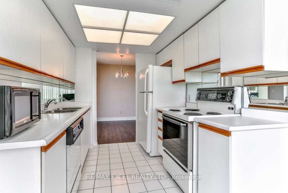 1101 Steeles Ave W, #514