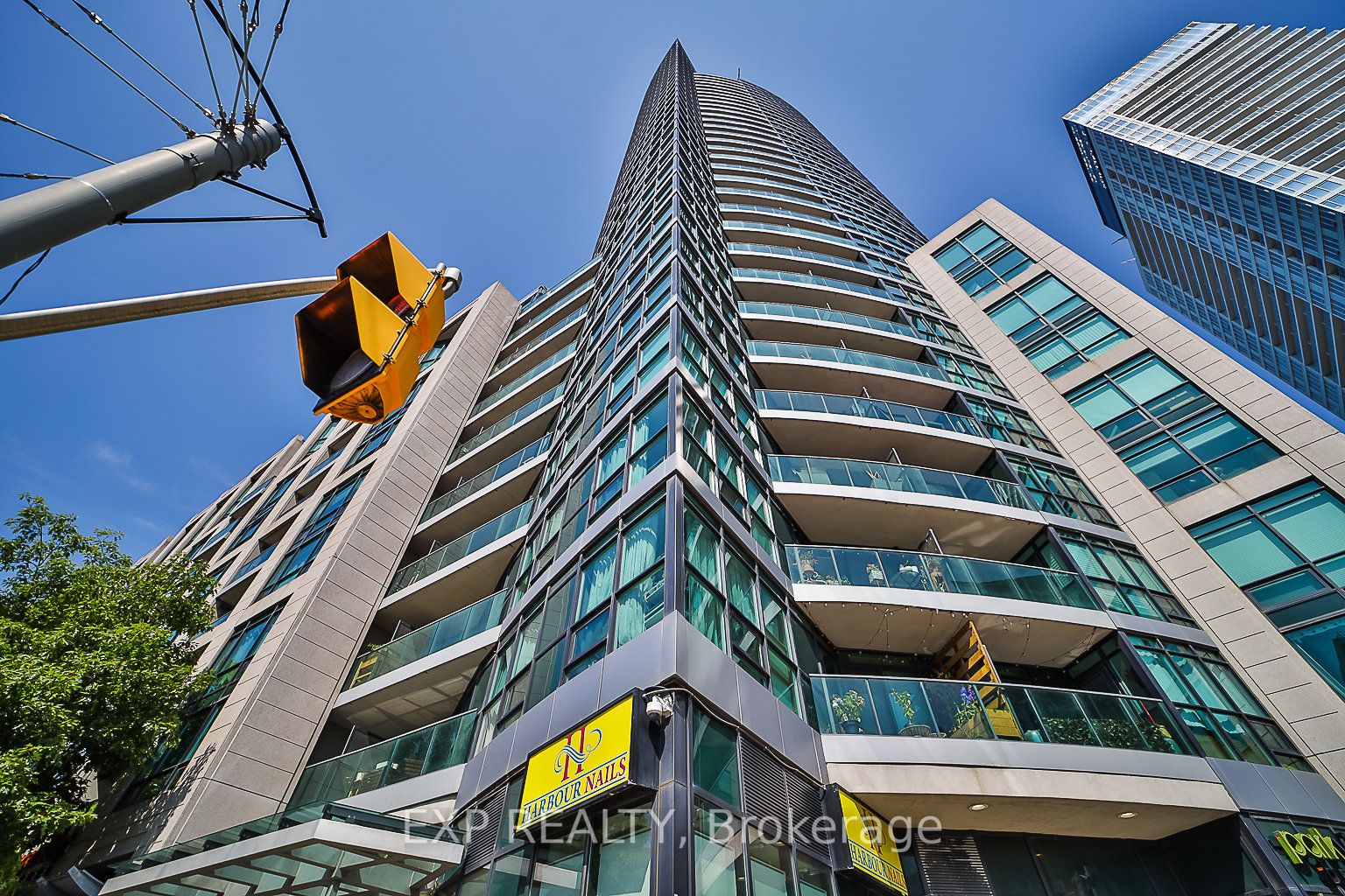 600 Fleet St, #2405