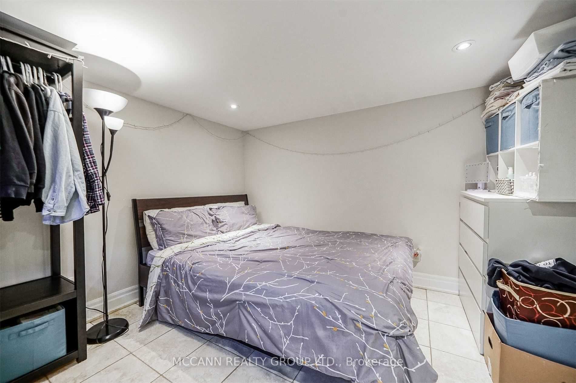 3 Fairleigh Cres
