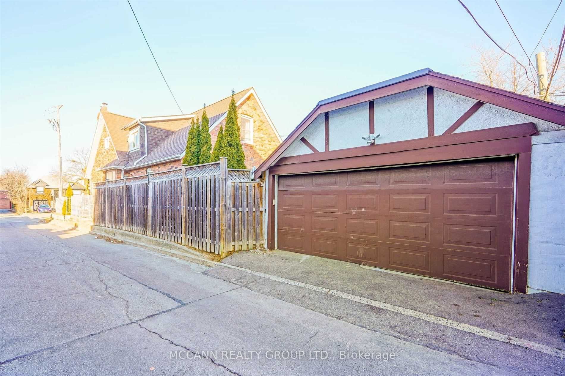 3 Fairleigh Cres
