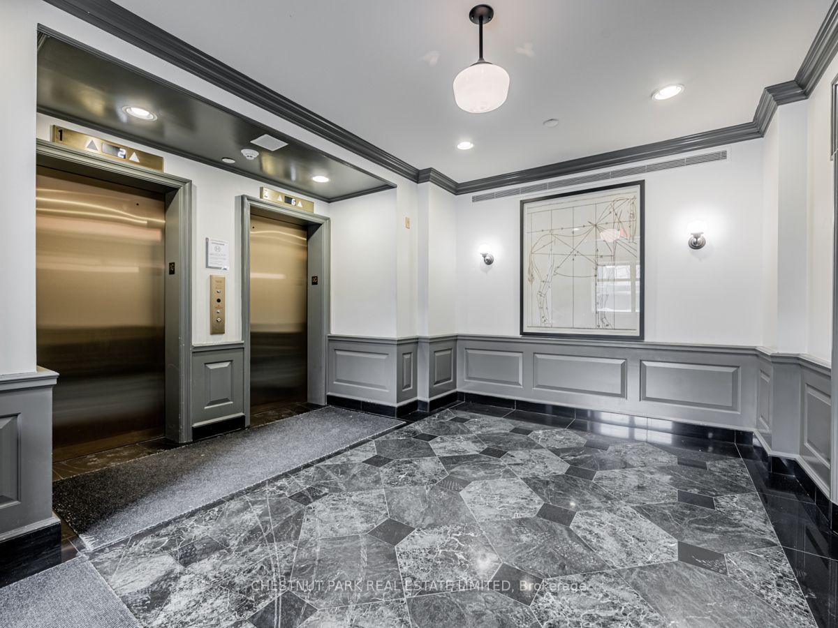 781 King St W, #512