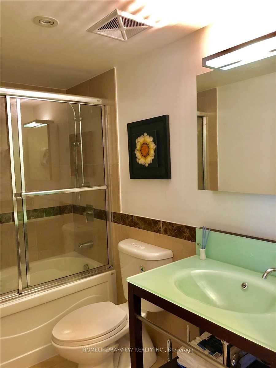 650 Sheppard Ave E, #420