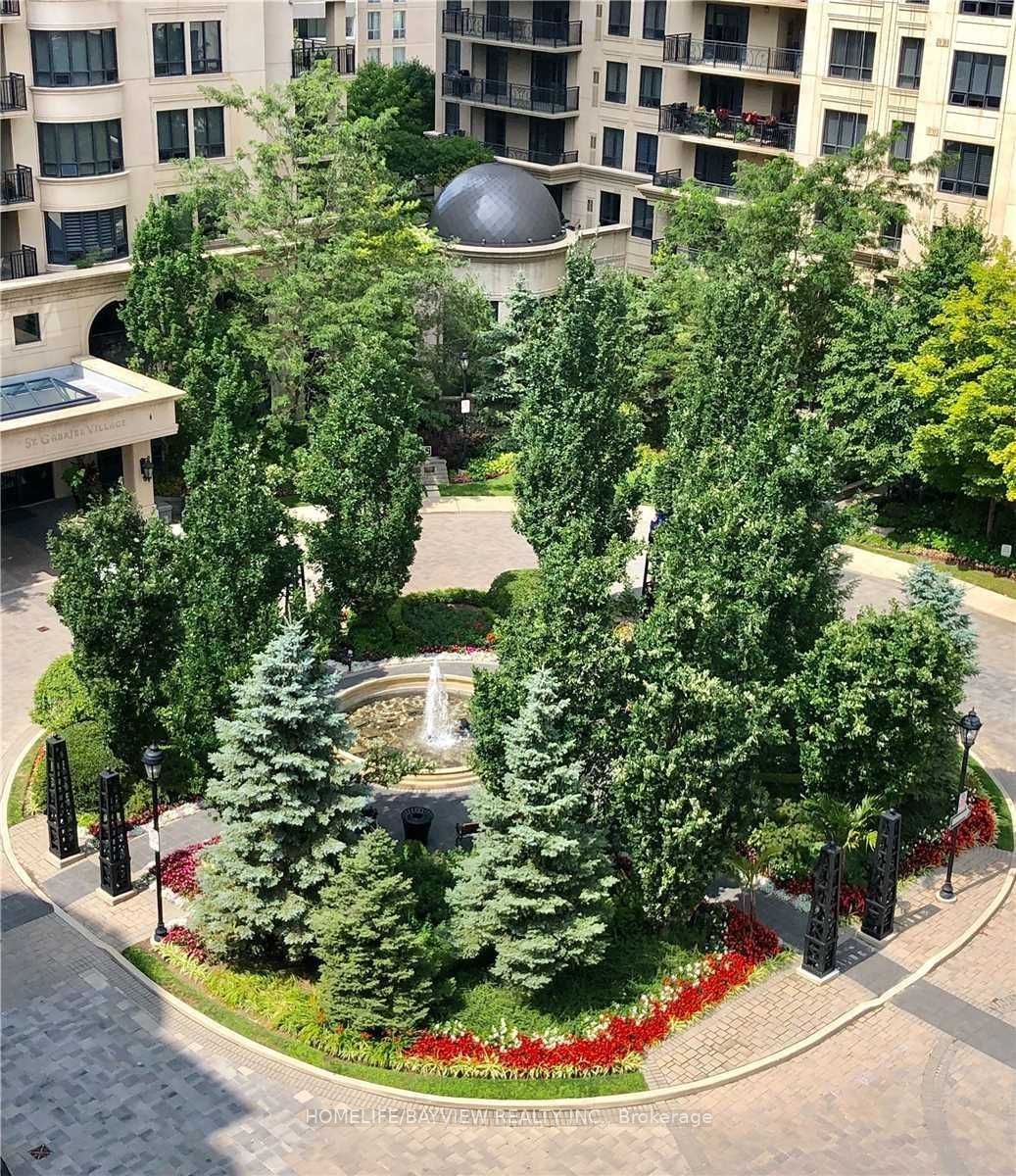 650 Sheppard Ave E, #420