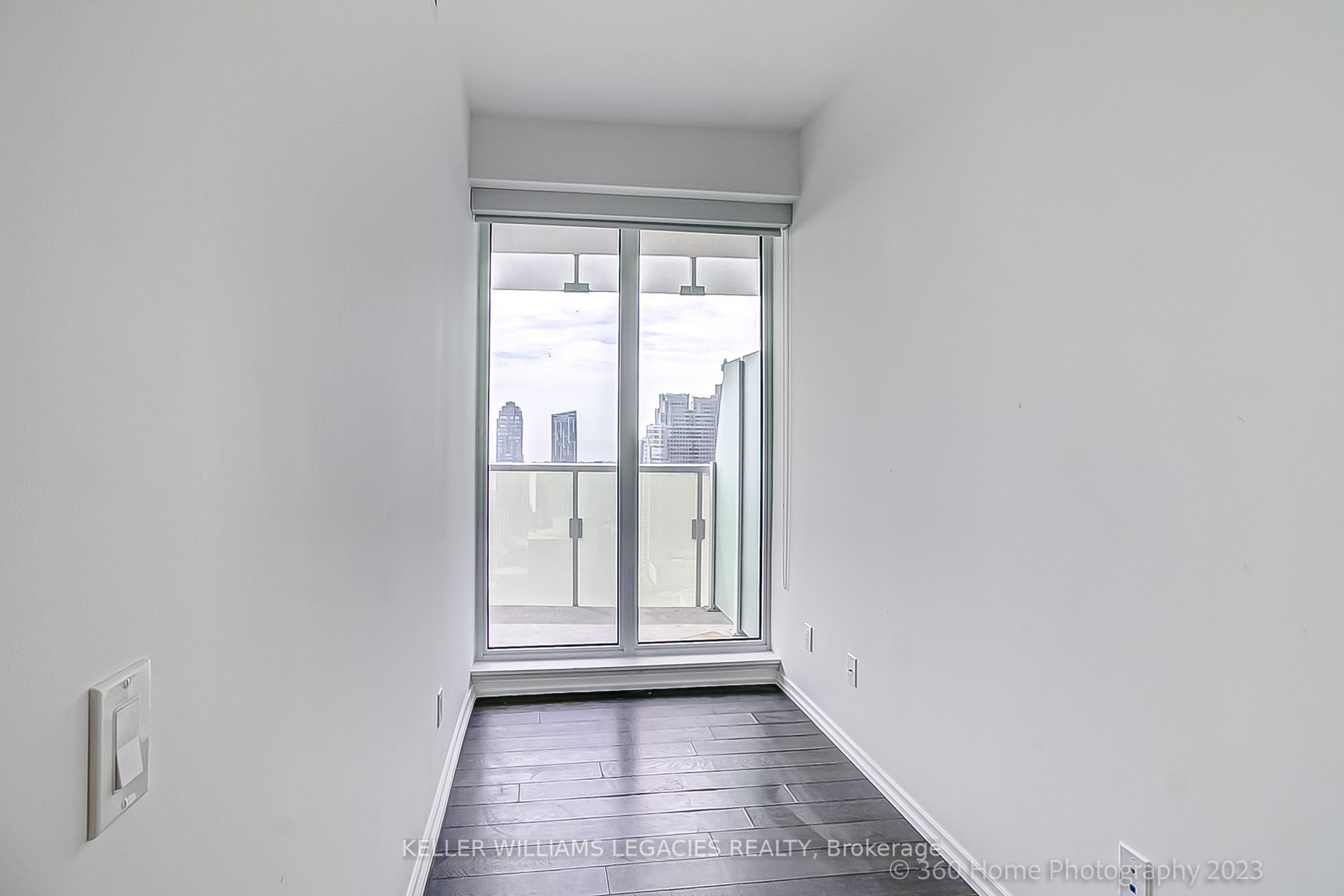 197 Yonge St, #5005