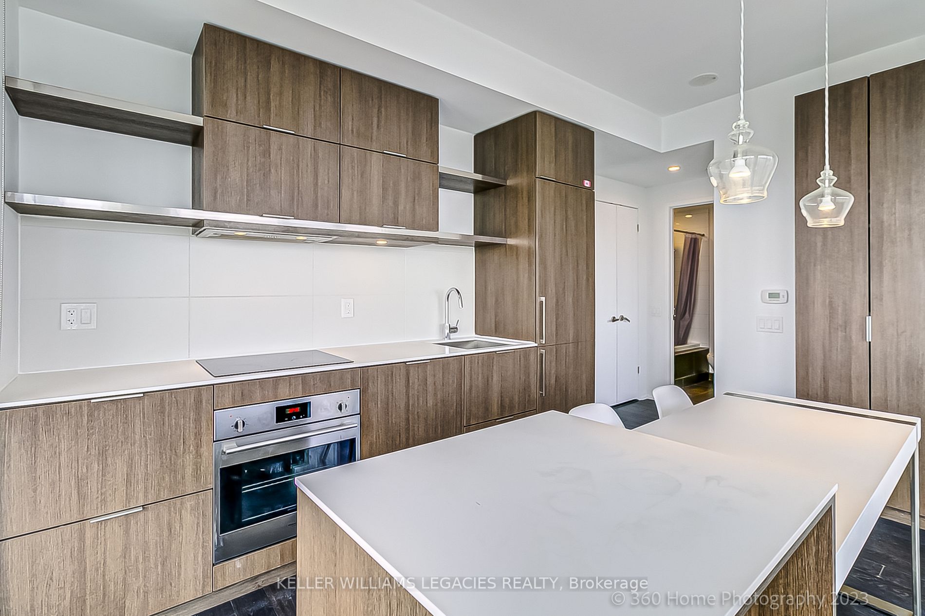 197 Yonge St, #5005